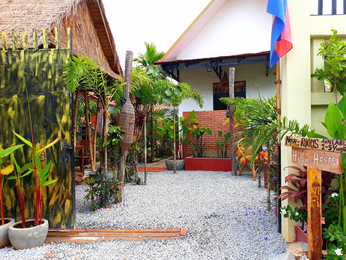 Happy Hippies Hostel Ciudad de Siem Riep Exterior foto